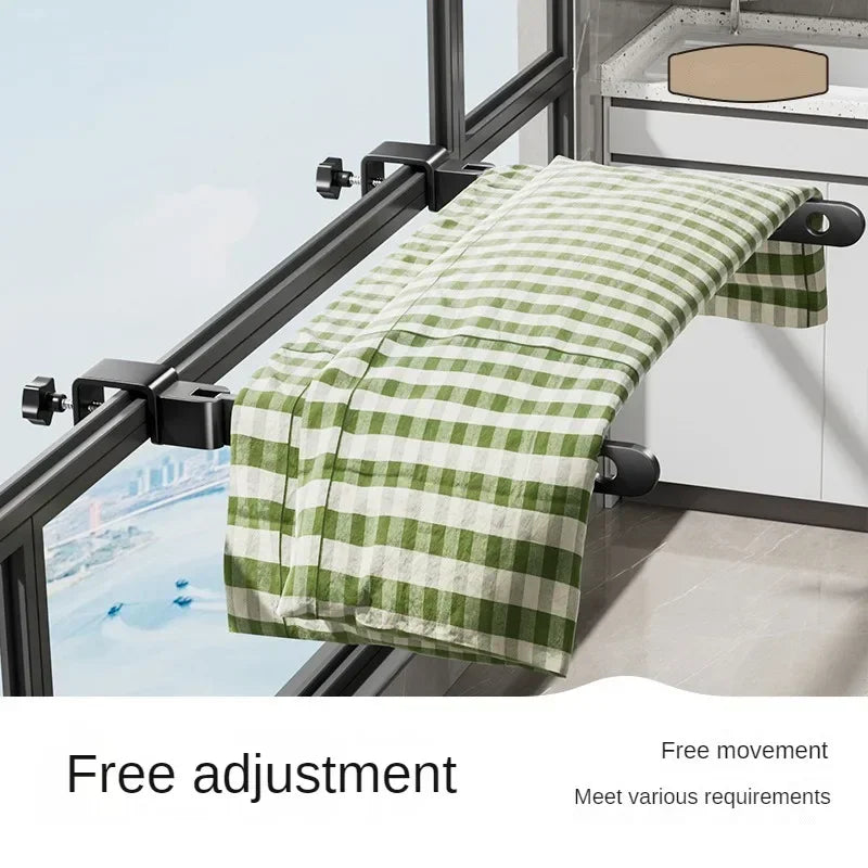 Rotating Hanger Rack – Foldable wall-mounted clothes hanger