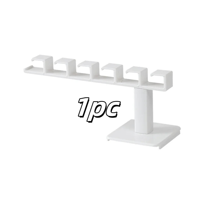 Wall Hook Rack – L-shaped rack with 6 hooks for hats or coats